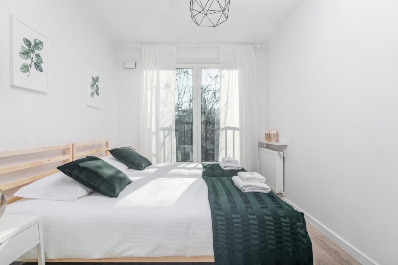 Botanic Gardens Apartment With Free Garage Wroclaw By Noclegi Renters 外观 照片