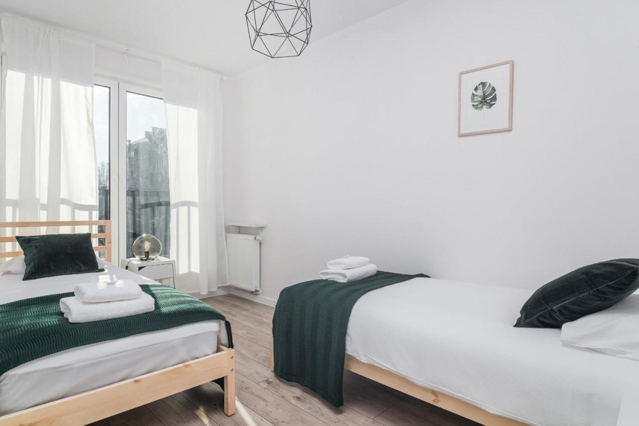 Botanic Gardens Apartment With Free Garage Wroclaw By Noclegi Renters 外观 照片