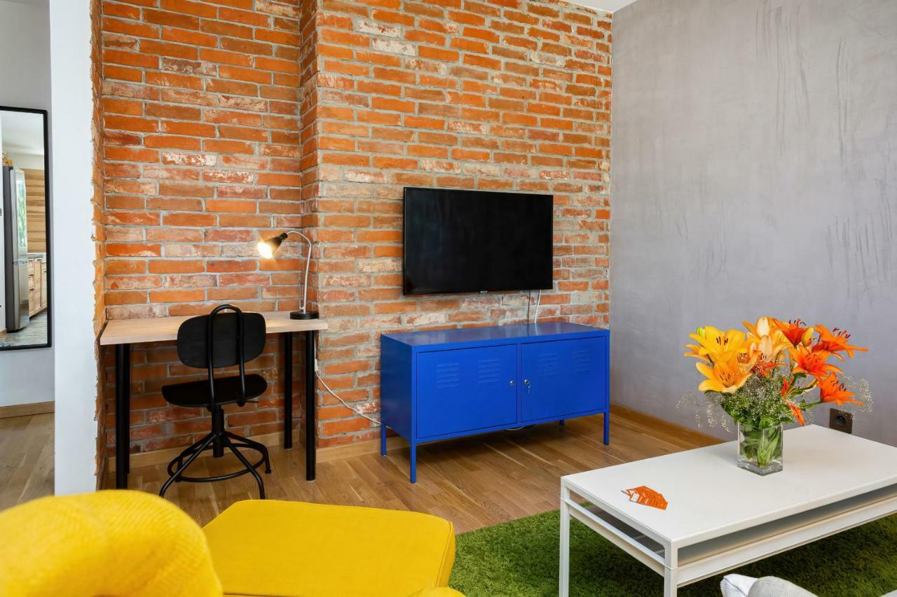 Botanic Gardens Apartment With Free Garage Wroclaw By Noclegi Renters 外观 照片